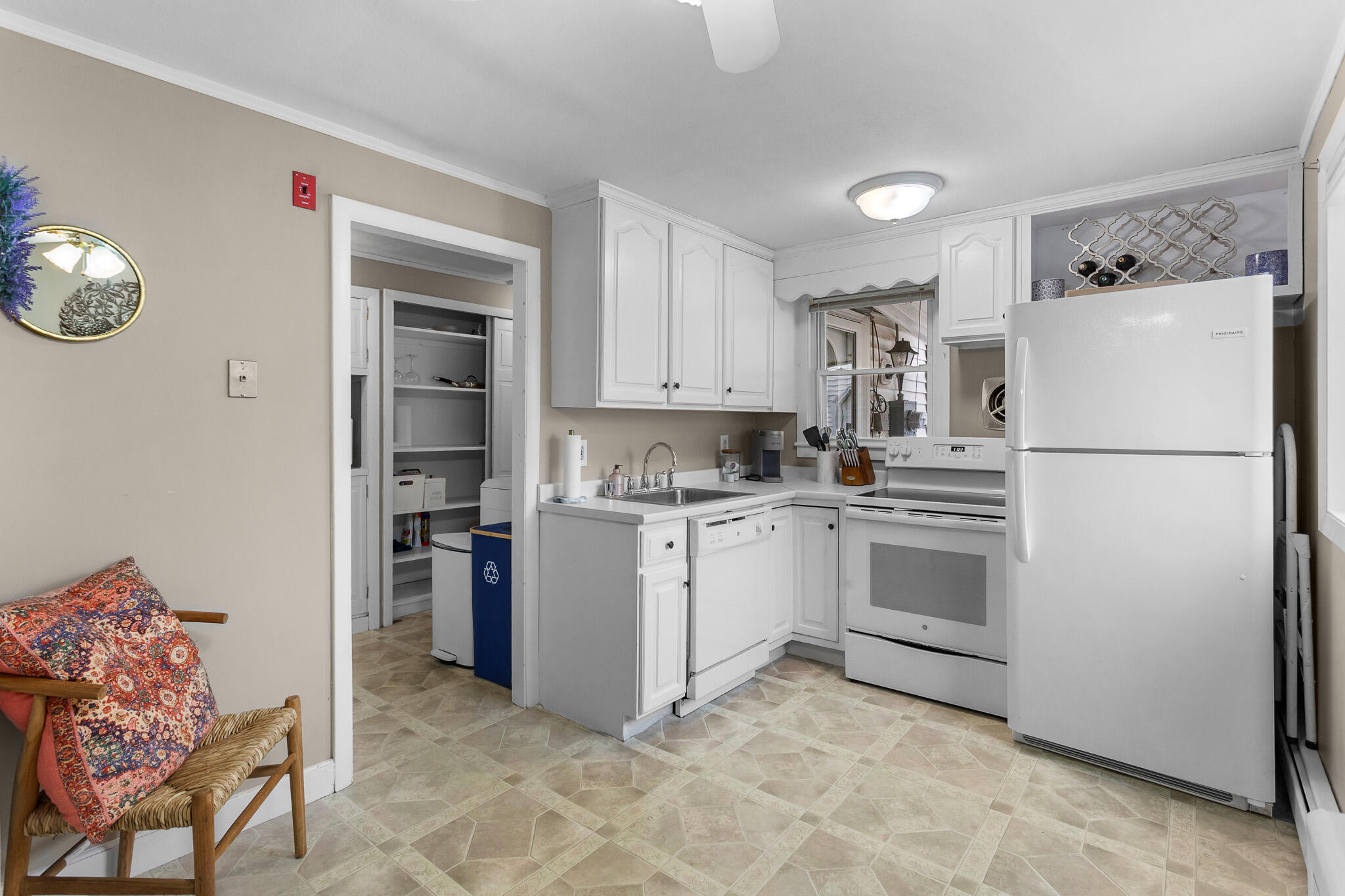 148 Thornton Road Bangor, ME 04401 - Photo 19 of 41 Kitchen
