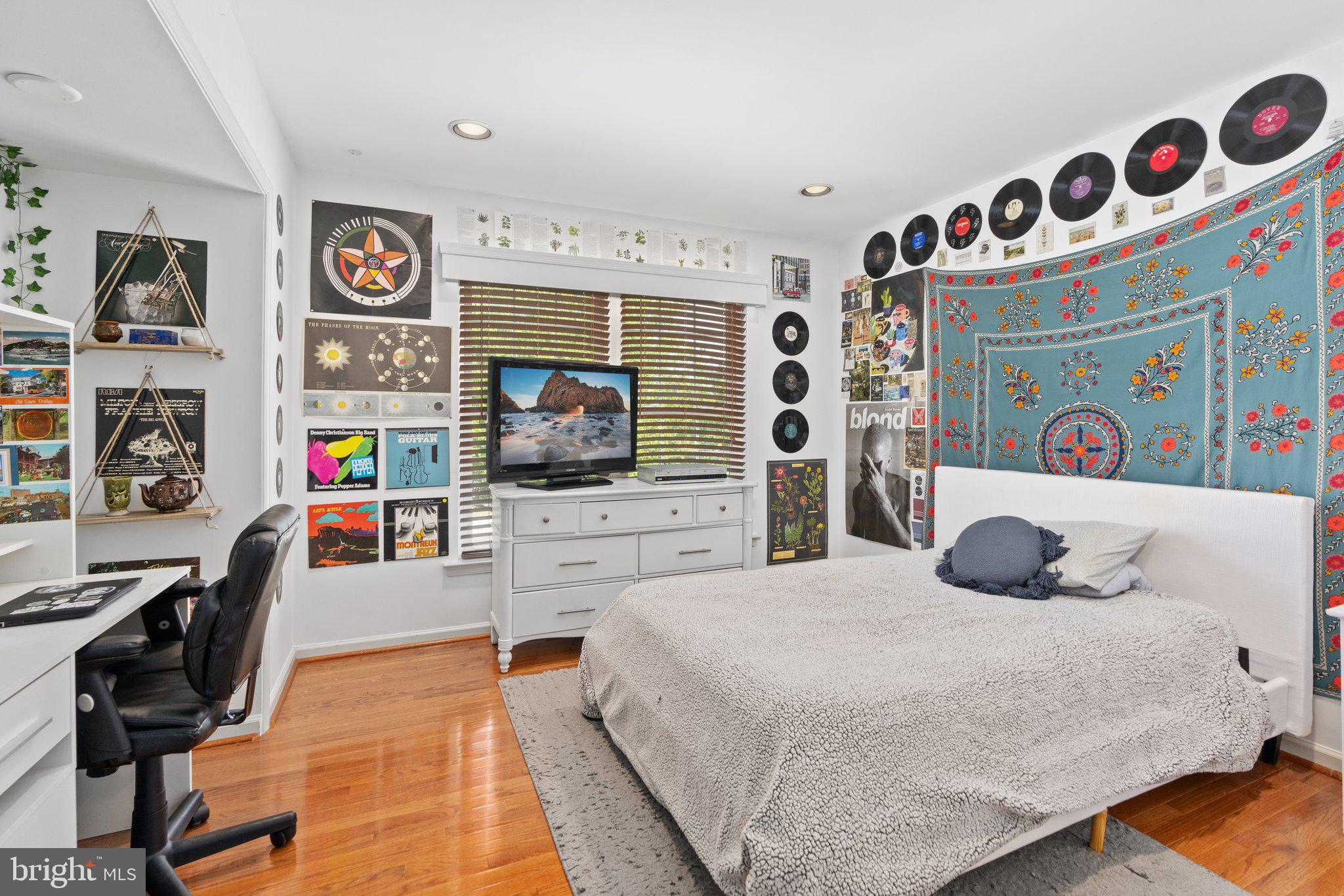 5312 Windtree Drive Doylestown, PA 18902 - Photo 31 of 51 Bedroom 4