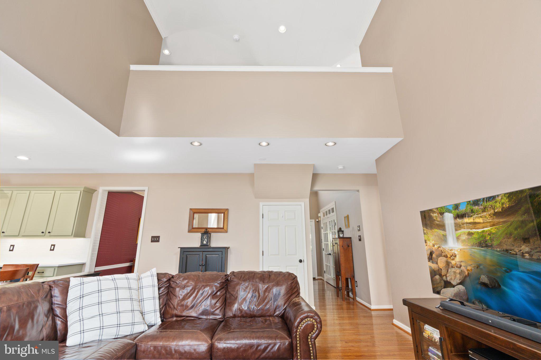 5312 Windtree Drive Doylestown, PA 18902 - Photo 9 of 51 Vaulted Ceilings