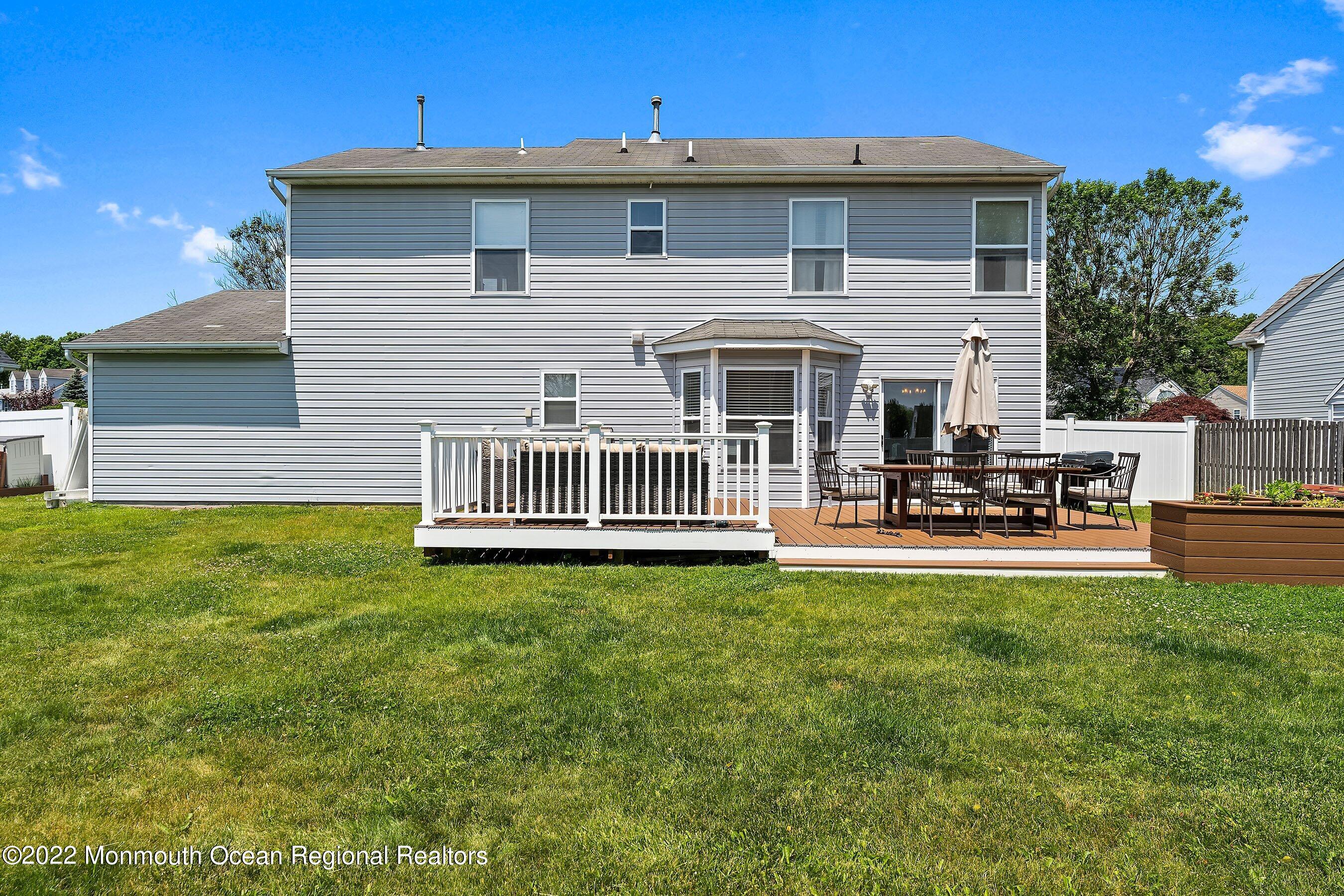 21 Bryce Canyon Road Howell, NJ 07731 - Photo 9 of 43 38-Rear.