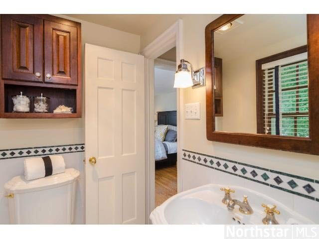 200 Interlachen Road Hopkins, MN 55343 - Photo 13 of 18