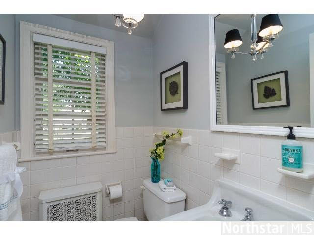 200 Interlachen Road Hopkins, MN 55343 - Photo 7 of 18