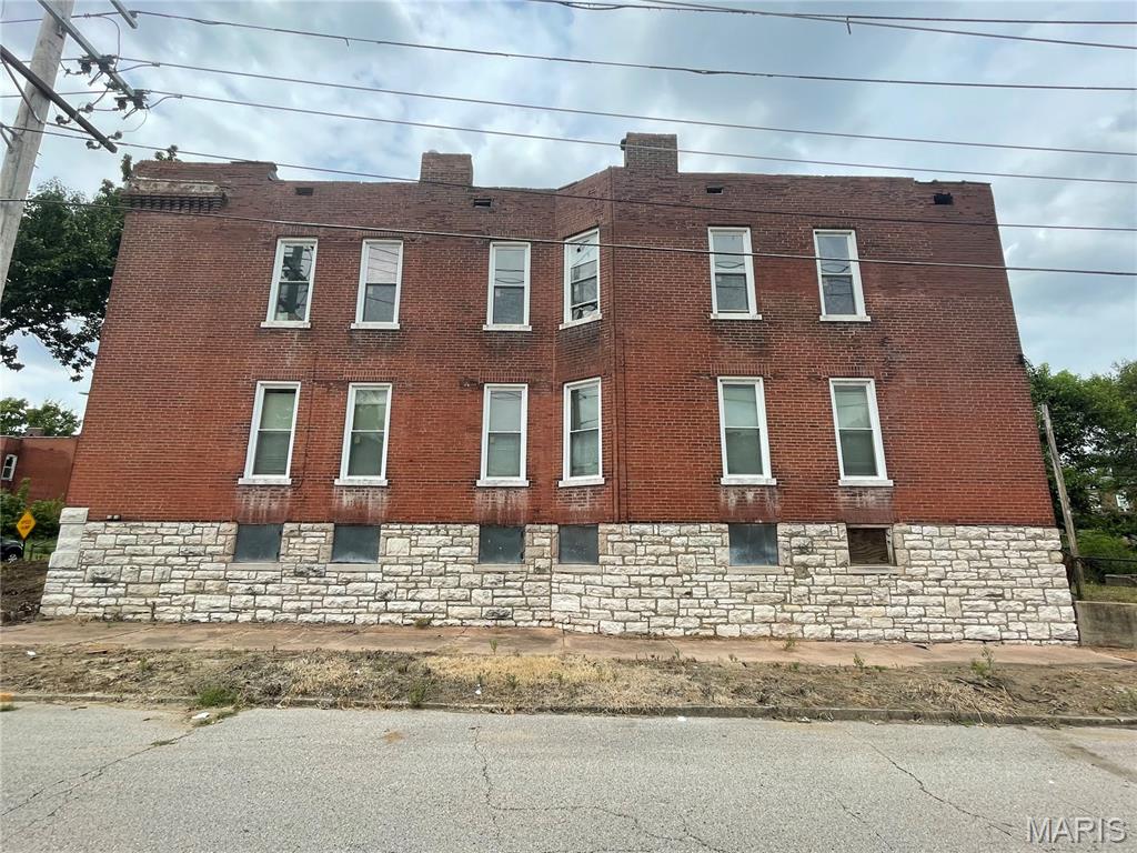 2901 Greer Avenue St. Louis, MO 63107 - Photo 2 of 11