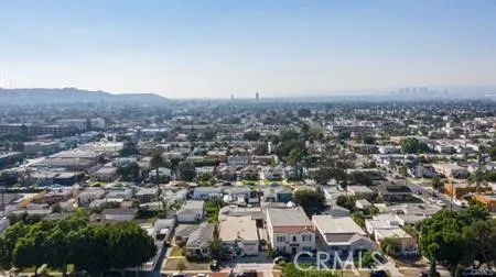$1,320,000 | 3025 Edgehill Drive, Los Angeles, CA 90018