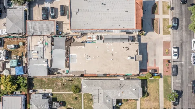 $1,320,000 | 3025 Edgehill Drive, Los Angeles, CA 90018