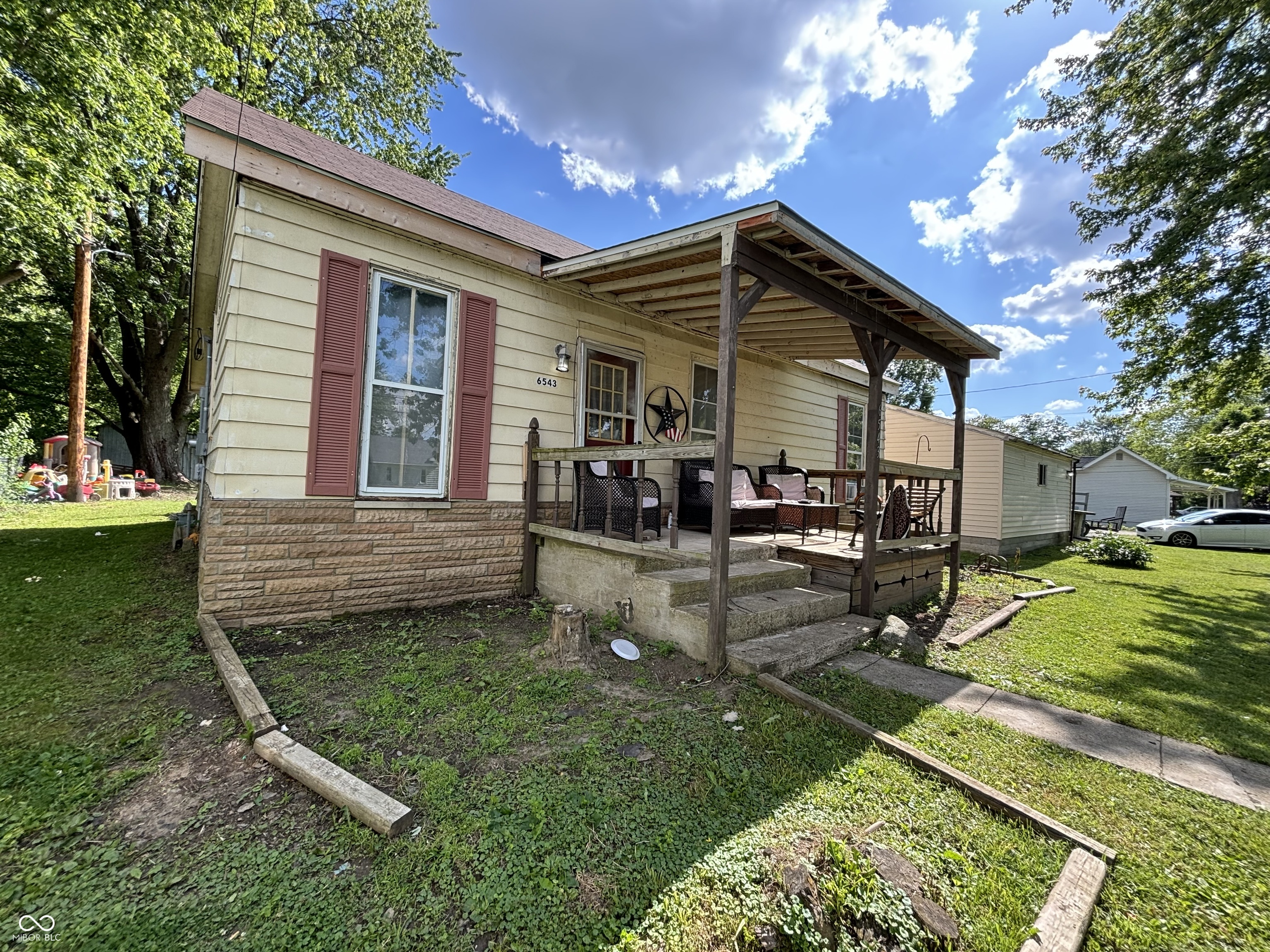 6543 Old National Road Knightstown, IN 46148 - Photo 3 of 28 Gallery Image 3