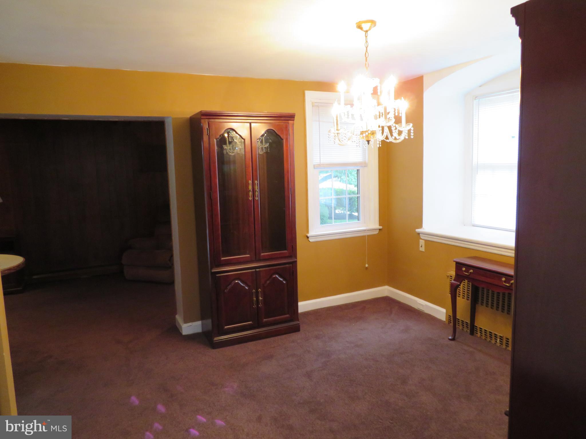 616 Croyden Road Cheltenham, PA 19012 - Photo 8 of 27 Dining Room