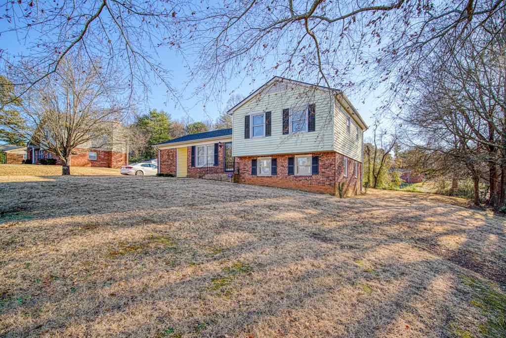 111 State Rd S-42-8043 Moore, SC 29369 - Photo 3 of 30 Gallery Image 3