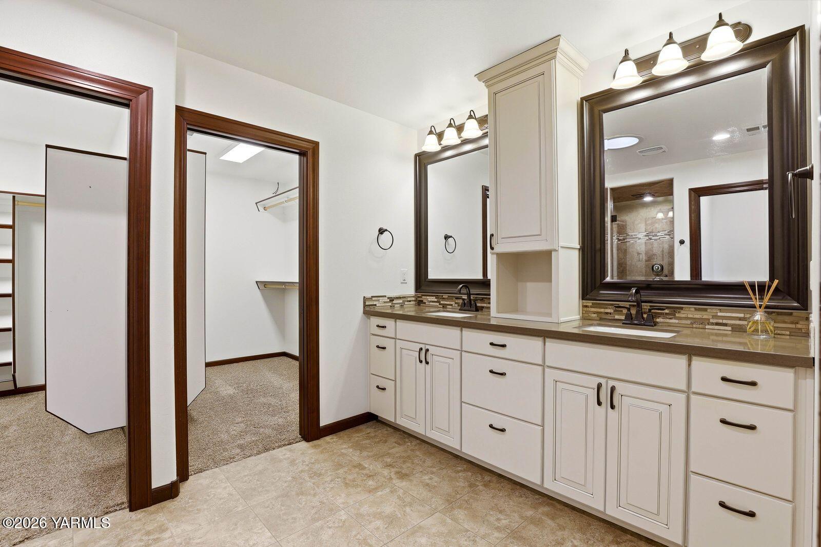 13057 West Church Road Yakima, WA 98903 - Photo 18 of 46 13507 W Church Rd041