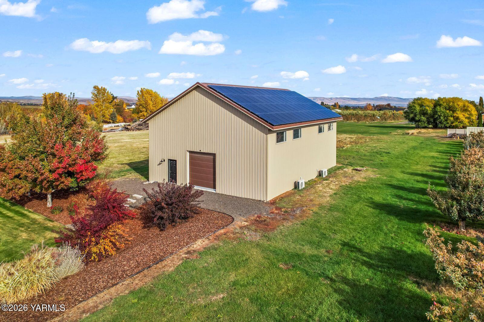 13057 West Church Road Yakima, WA 98903 - Photo 35 of 46 13507 W Church Rd-34