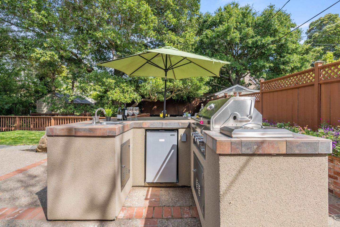 1127 Eastmoor Road Burlingame, CA 94010 - Photo 23 of 58