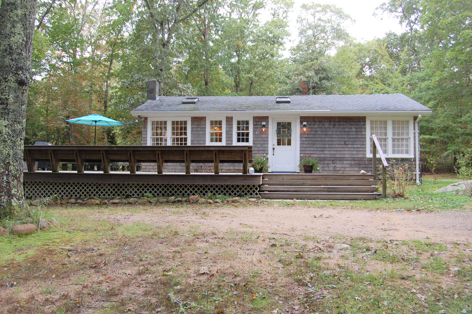 33R N Road Chilmark, MA 02535 - Photo 31 of 31 a front view of a house with a yard