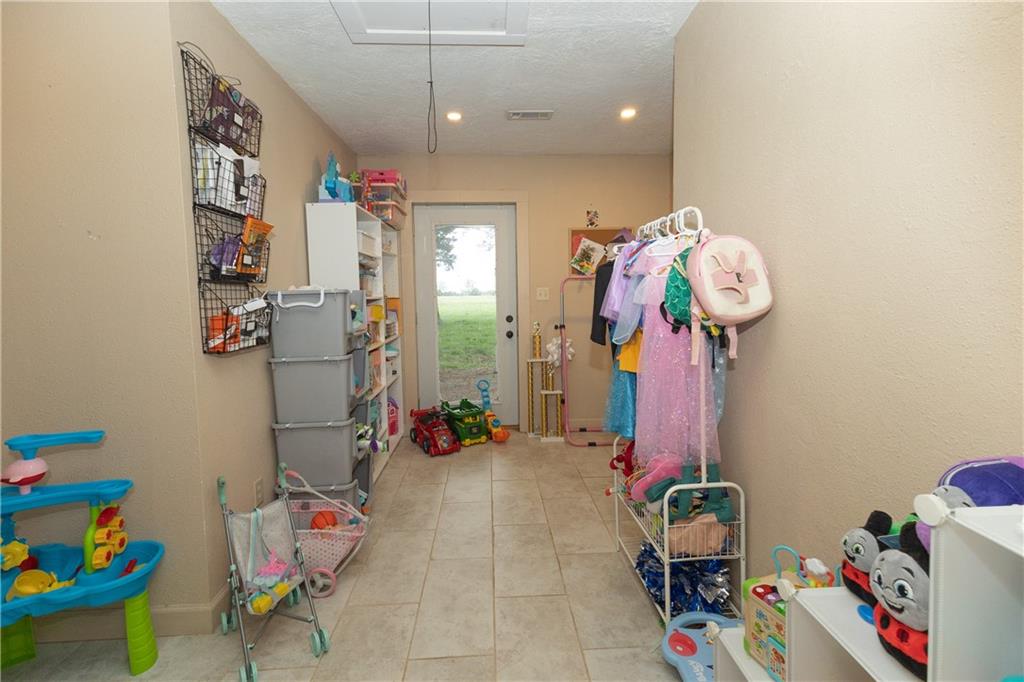 5831 Cr 5900 Road Cherryvale, KS 67335 - Photo 28 of 43