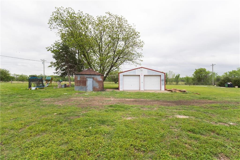 5831 Cr 5900 Road Cherryvale, KS 67335 - Photo 34 of 43