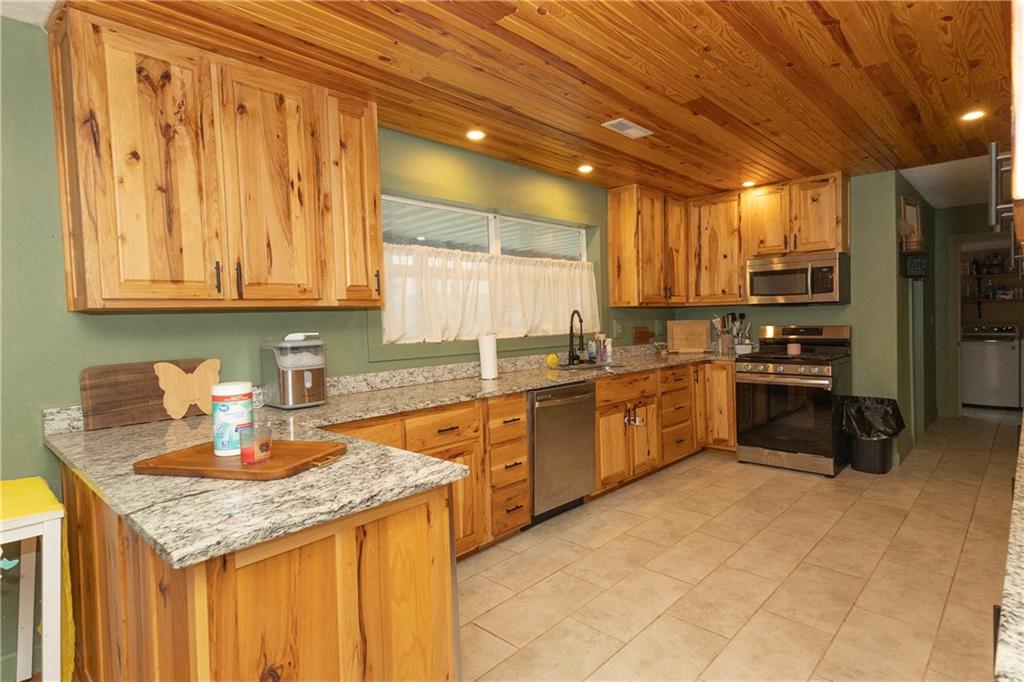5831 Cr 5900 Road Cherryvale, KS 67335 - Photo 8 of 43