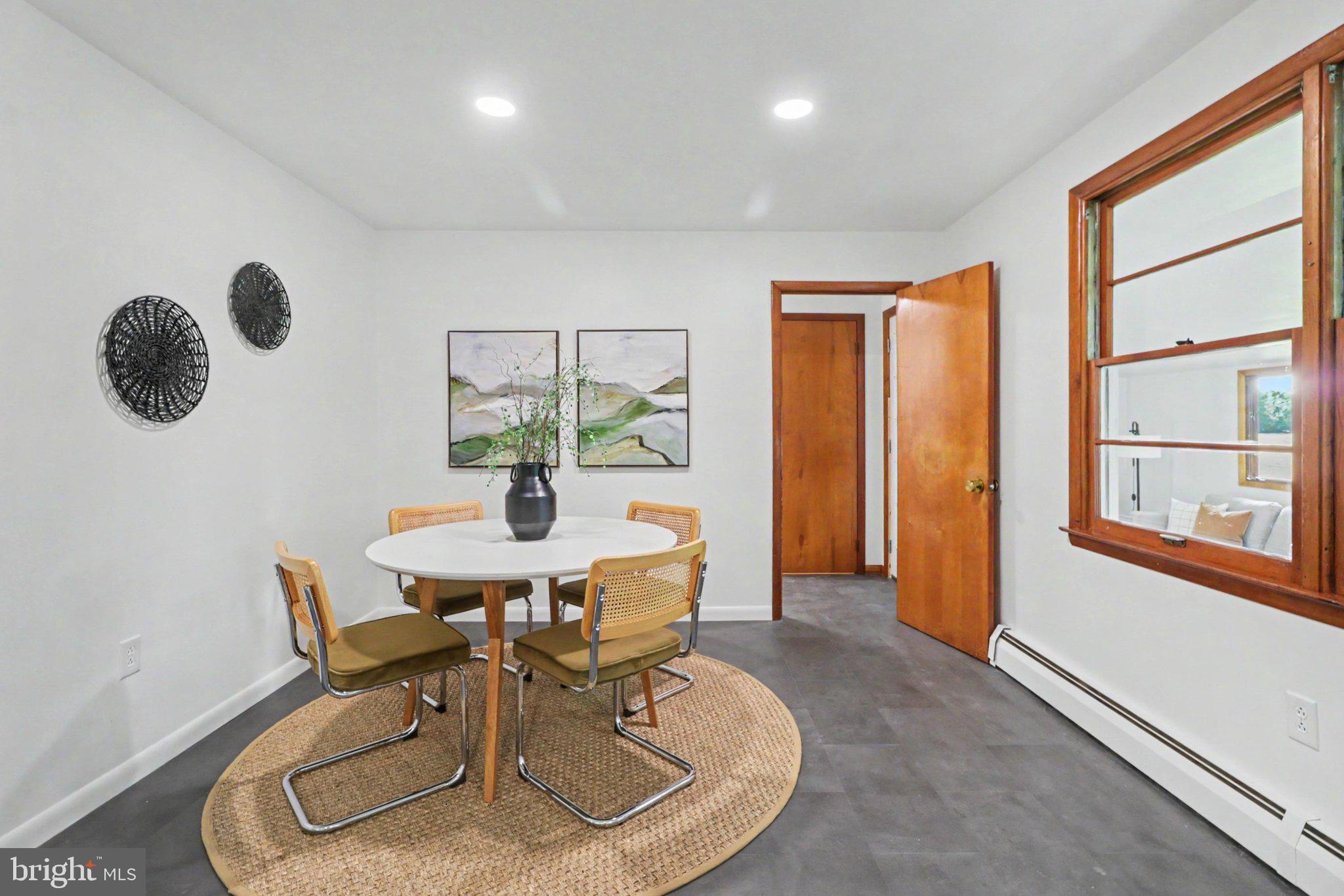 222 Robin Road Hershey, PA 17033 - Photo 11 of 35