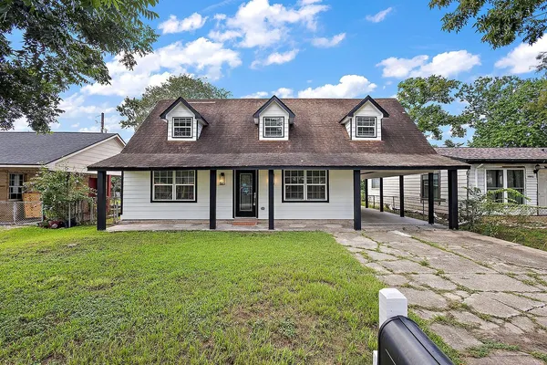 $1,850 | 10106 Burman Street, Houston, TX 77029