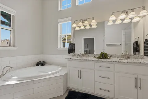 $725,000 | 2925 Zach Scott Street, Austin, TX 78723
