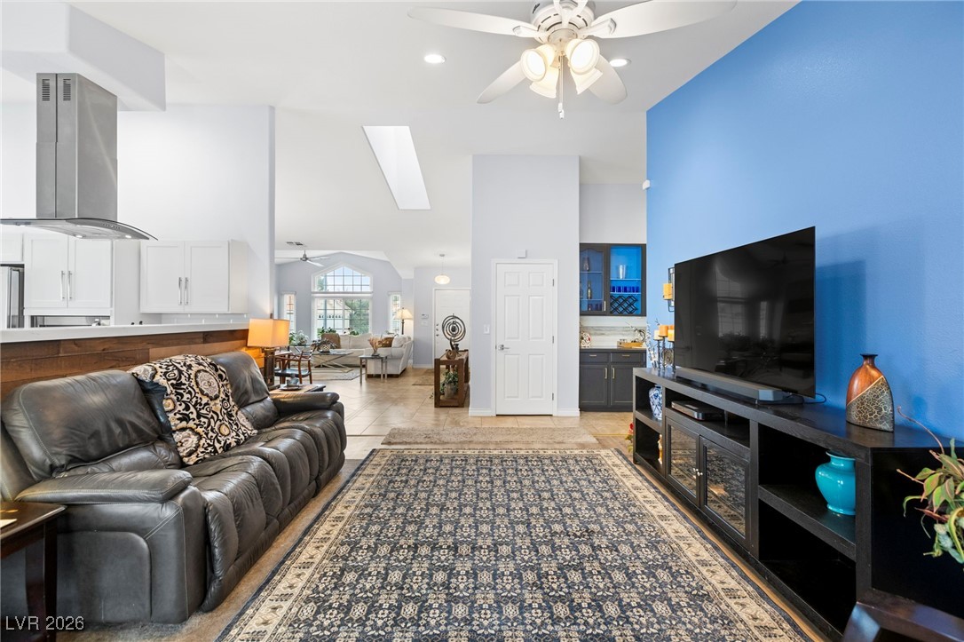 8200 Ocean Gate Way Las Vegas, NV 89128 - Photo 9 of 42