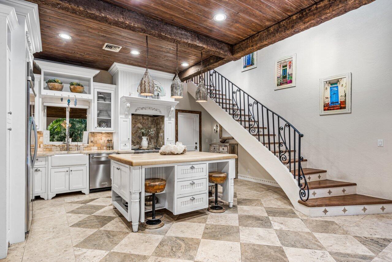 855 Azalea Street Boca Raton, FL 33486 - Photo 28 of 86 026-855AzaleaStreet-BocaRaton-FL-33486-S