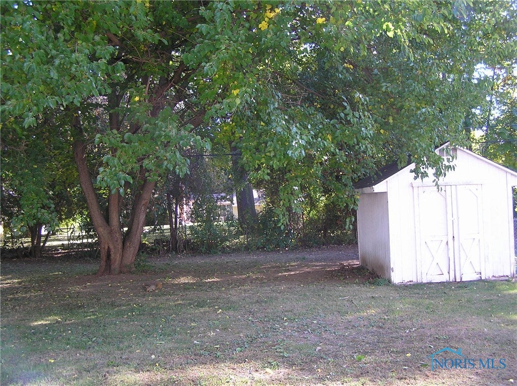 4232 Foxglove Road Toledo, OH 43623 - Photo 17 of 18 Gallery Image 17