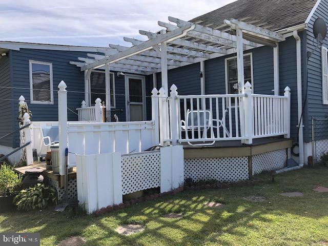 6 Collins Road Trenton, NJ 08619 - Photo 16 of 19 Exterior Deck & Pergola