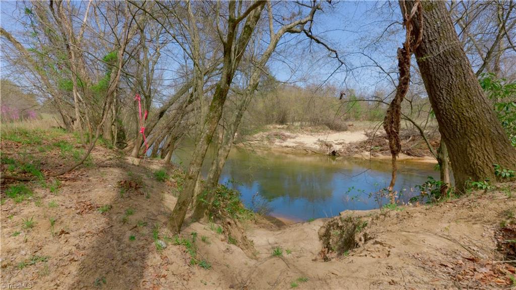 335 Phillips Road Dobson, NC 27017 - Photo 16 of 34