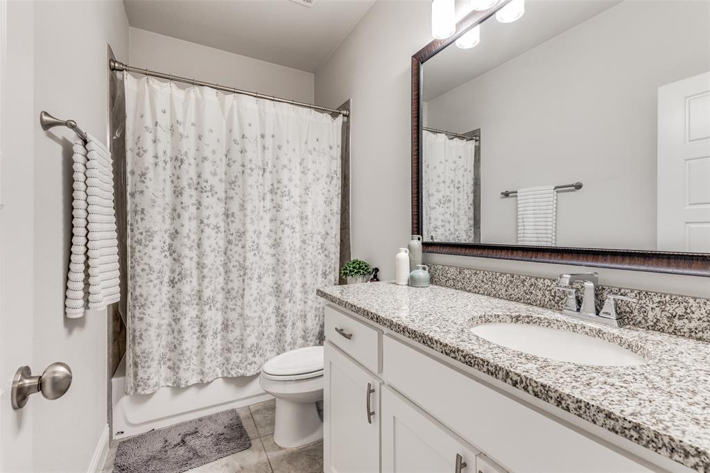 1173 Roping Reins Way Fort Worth, TX 76052 - Photo 20 of 24 Full bath