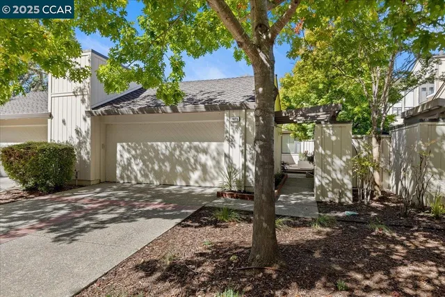 $1,075,000 | 1875 Lamplight Court, Walnut Creek, CA 94597