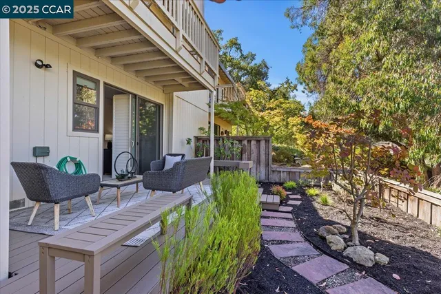 $1,075,000 | 1875 Lamplight Court, Walnut Creek, CA 94597
