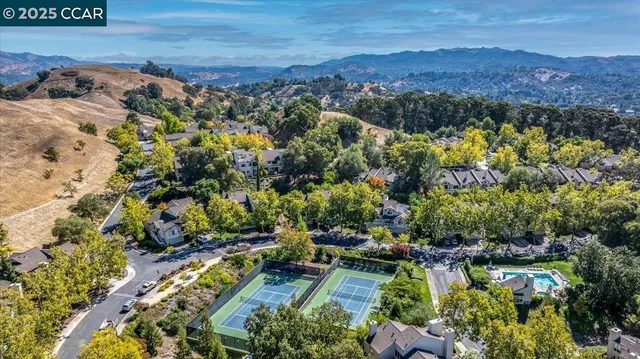 $1,075,000 | 1875 Lamplight Court, Walnut Creek, CA 94597