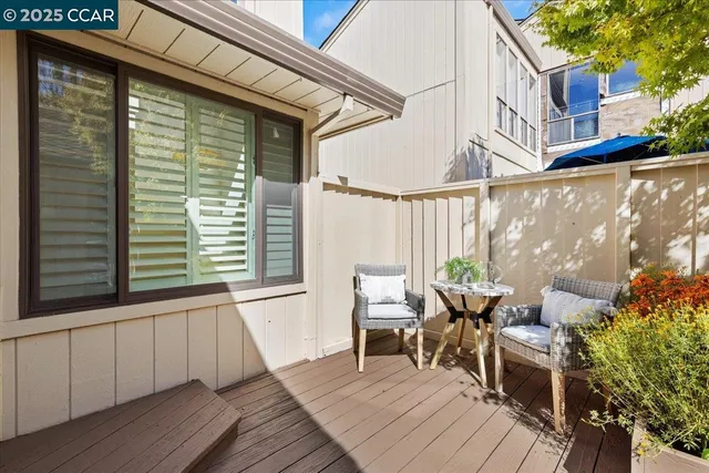 $1,075,000 | 1875 Lamplight Court, Walnut Creek, CA 94597