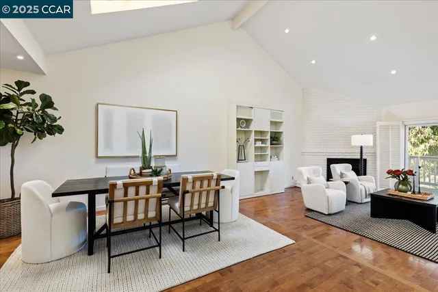 $1,075,000 | 1875 Lamplight Court, Walnut Creek, CA 94597