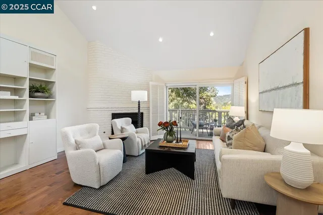 $1,075,000 | 1875 Lamplight Court, Walnut Creek, CA 94597