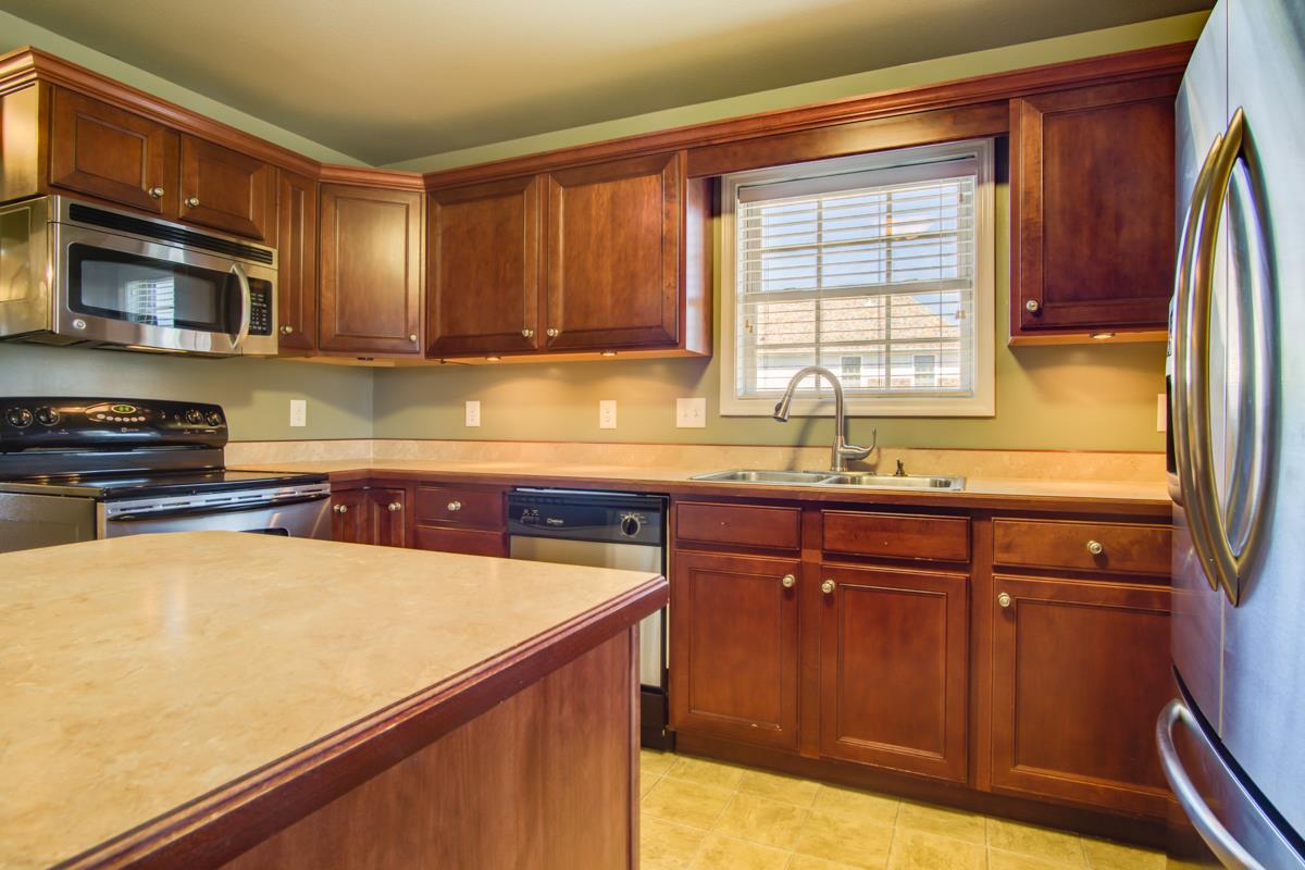 1031 Bluejay Lane Adams, TN 37010 - Photo 8 of 19 Gallery Image 8