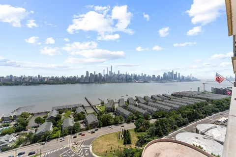 a view of a lake from a yard