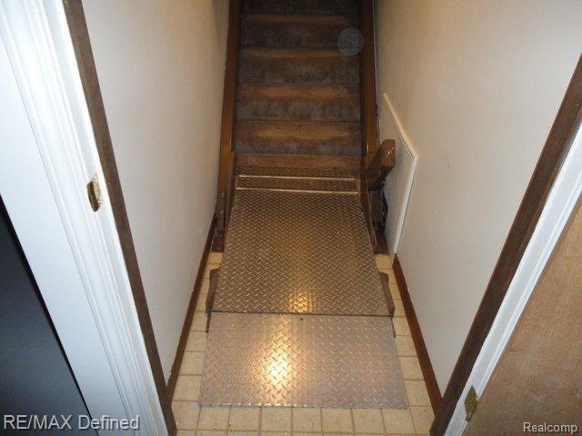 74 Regal Avenue Rochester, MI 48307 - Photo 20 of 25 DSC01814