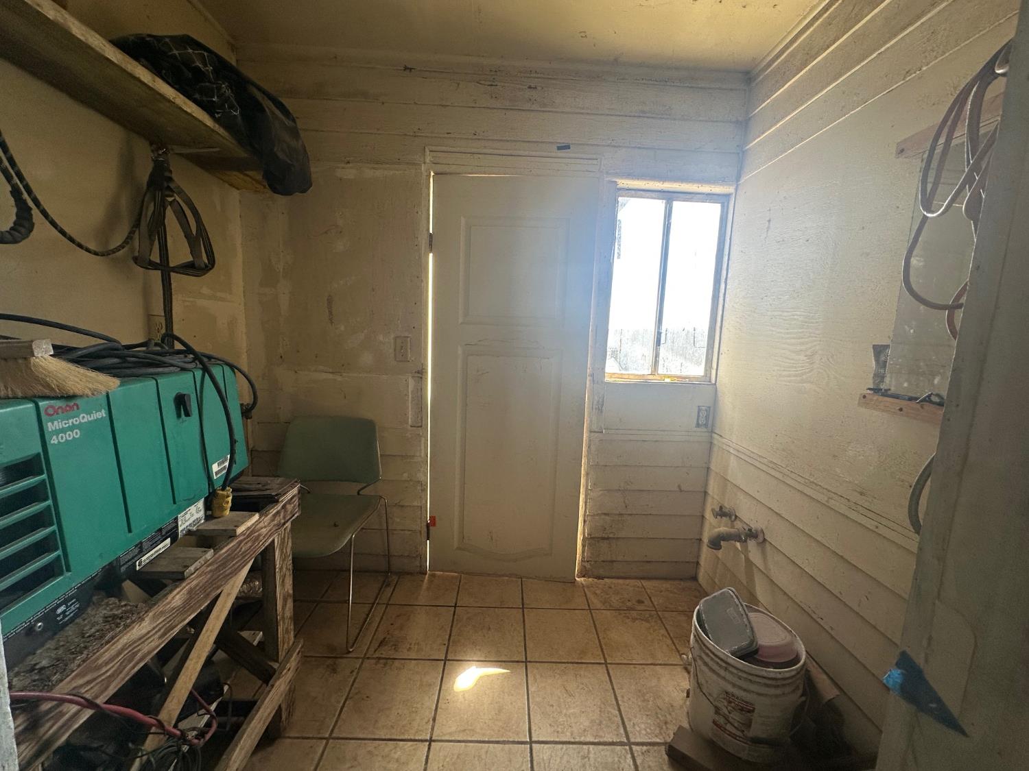 7599 Ave 152 Tipton, CA 93272 - Photo 9 of 17 a bathroom with a granite countertop sink a toilet and shower