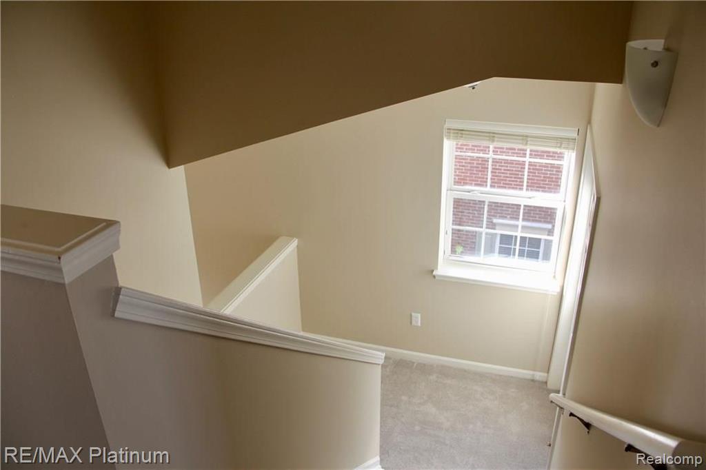 44730 Gwinnett Loop, Unit 43 Novi, MI 48377 - Photo 7 of 20