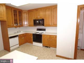 219 Scottdale Road Lansdowne, PA 19050 - Photo 2 of 6 Gallery Image 2