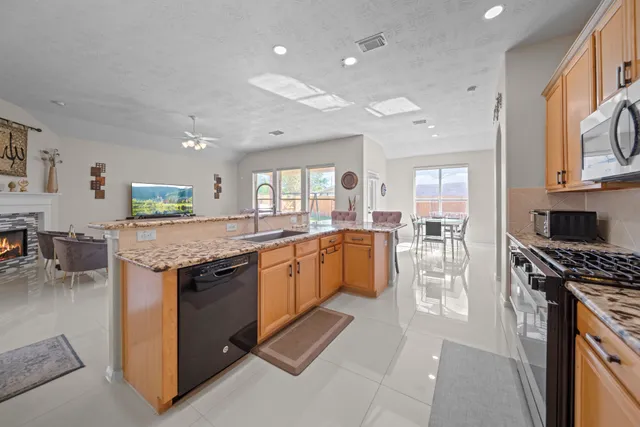 $374,000 | 10215 Rockdale Bridge Court, Sugar Land, TX 77498