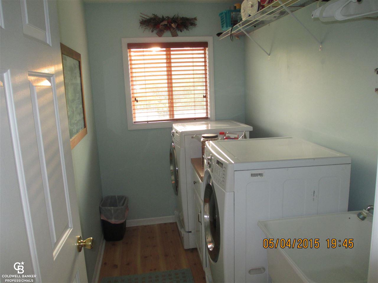 7587 Rider Road Imlay City, MI 48444 - Photo 18 of 31 Gallery Image 18