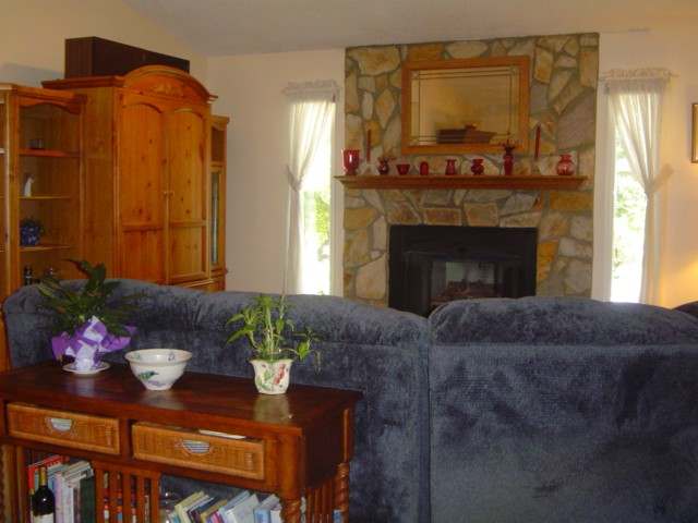 110 Poplar Ridge Drive Westminster, SC 29693 - Photo 3 of 24 Gallery Image 3