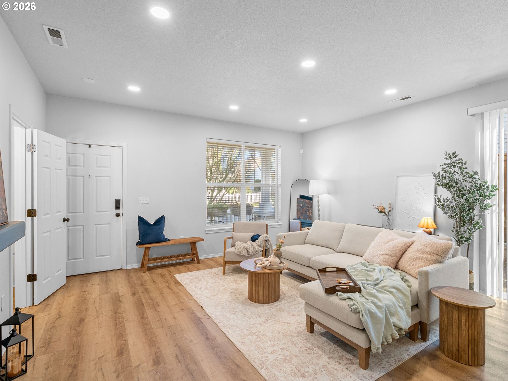 6225 Southwest 182nd Terrace Beaverton, OR 97007 - Photo 6 of 36 a living room with furniture