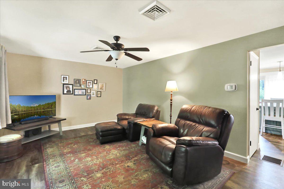 131 Distillery Road Newmanstown, PA 17073 - Photo 8 of 34