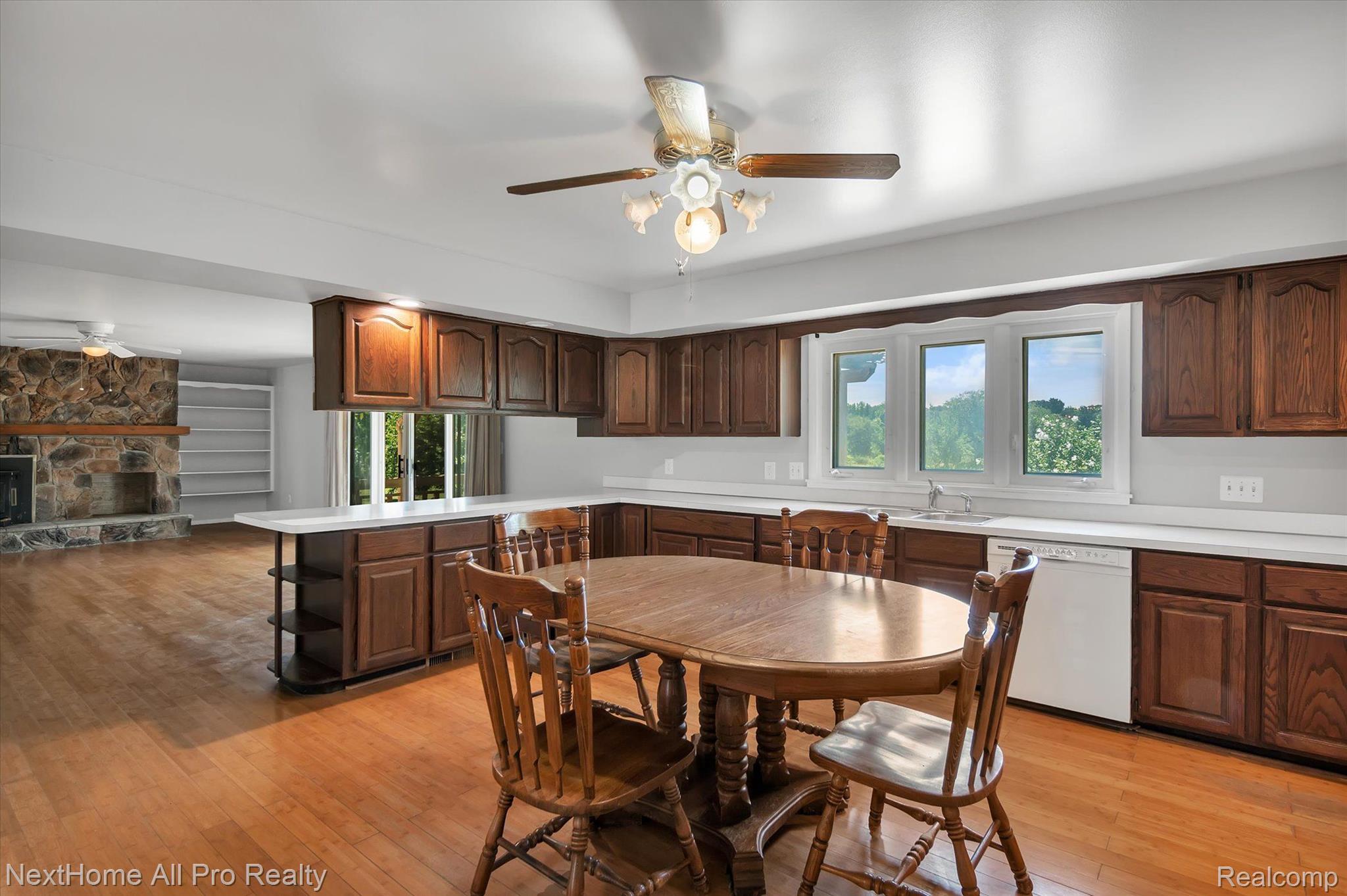 32855 Sibley Road Romulus, MI 48174 - Photo 9 of 59 Gallery Image 9