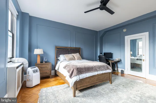 $295,000 | 250 South 13th Street, Unit 3E, Philadelphia, PA 19107