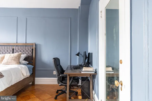 $295,000 | 250 South 13th Street, Unit 3E, Philadelphia, PA 19107