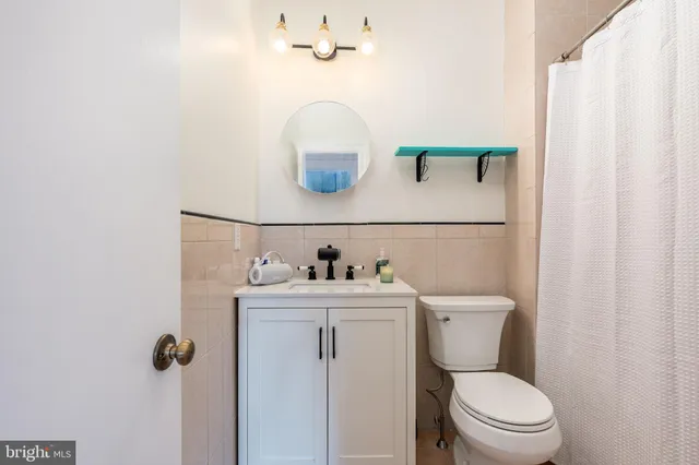 $295,000 | 250 South 13th Street, Unit 3E, Philadelphia, PA 19107