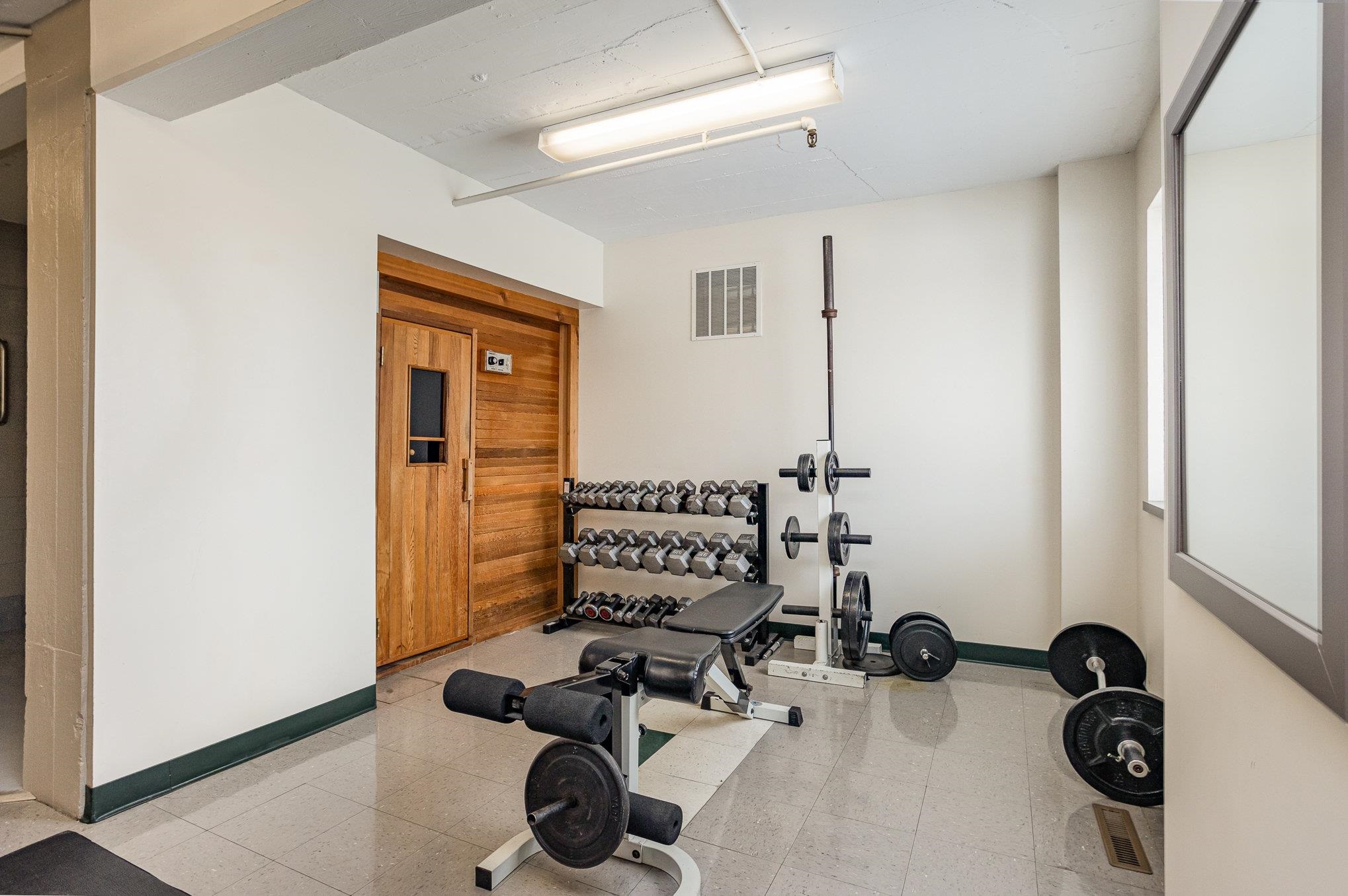 243 Jennison Place Bay City, MI 48708 - Photo 21 of 24 Gallery Image 21